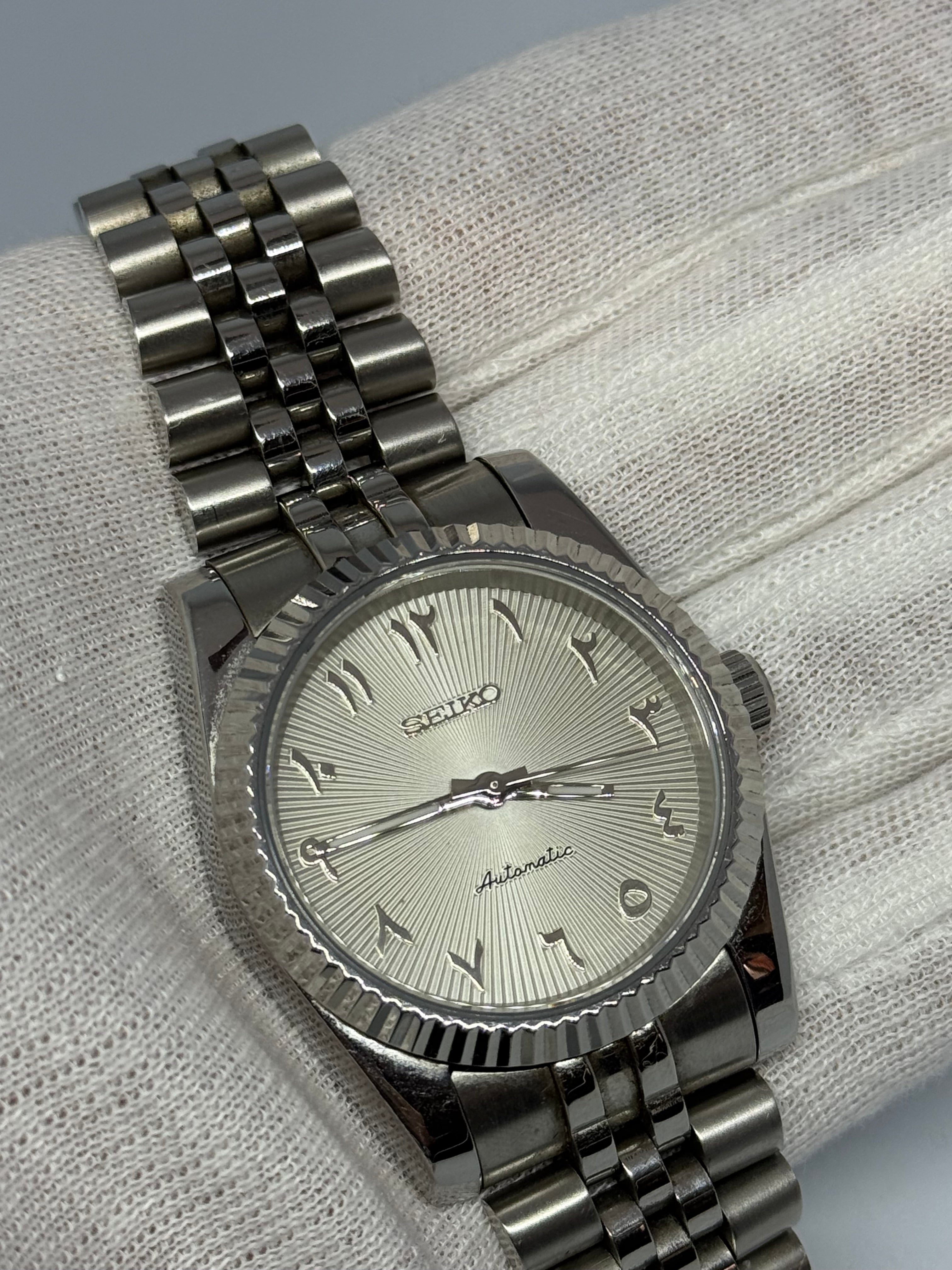 SharpJust Arabic Dial Blanche