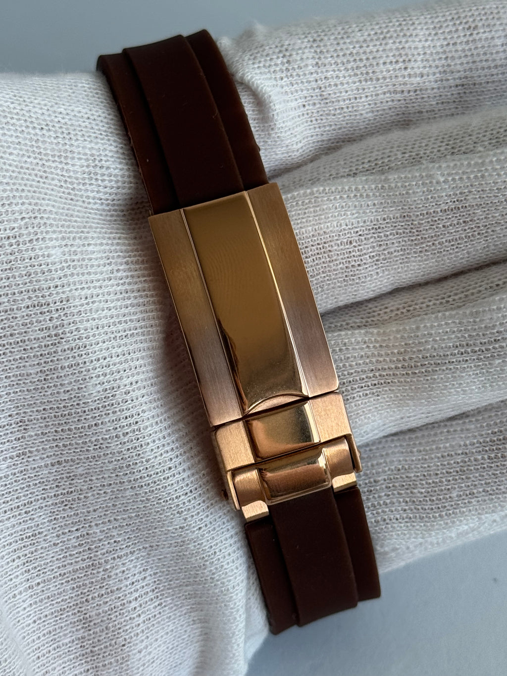 SharpTona Brown Or Rose