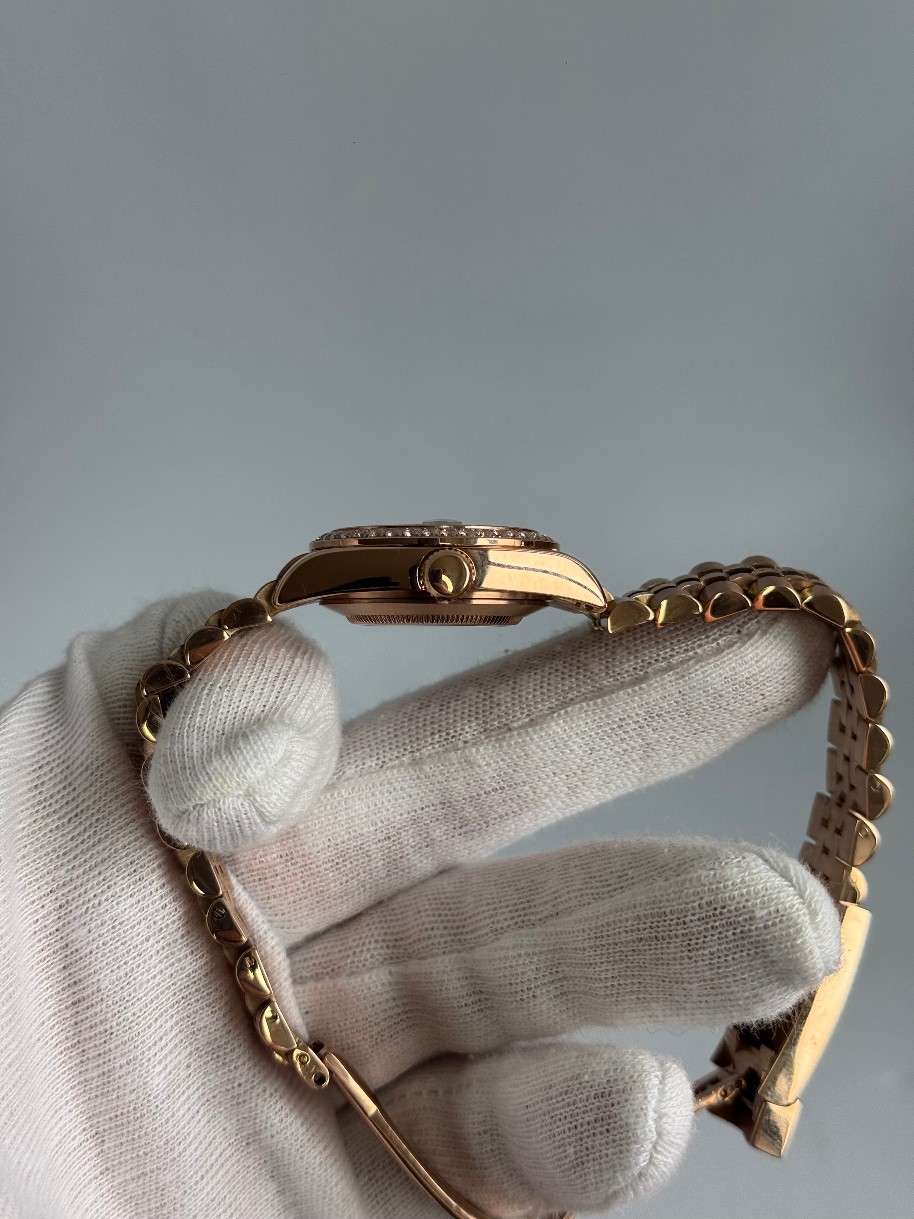 SharpJust Chocolat Ornée Diamants