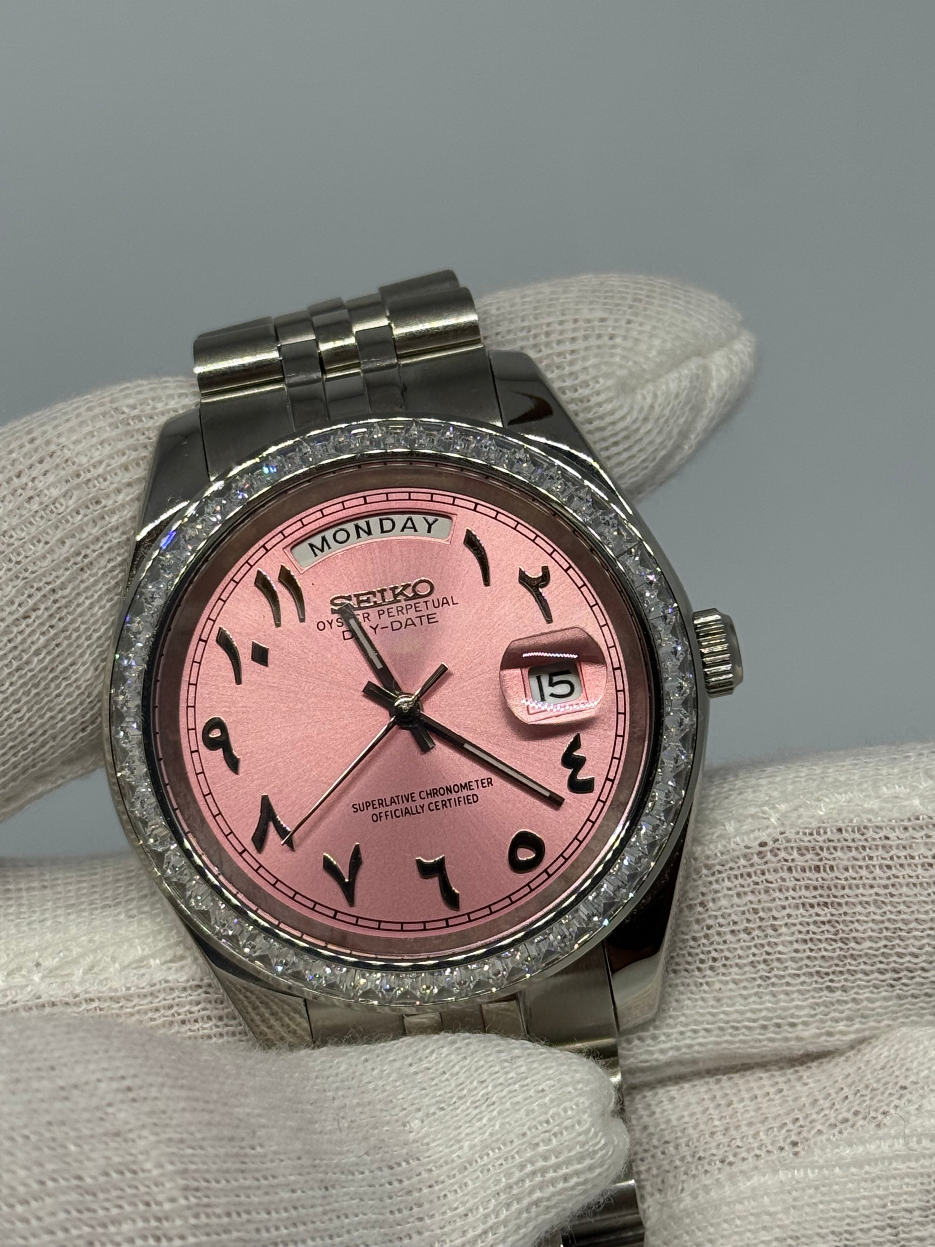 SharpDate Arabic Dial Rose Ornée Diamants