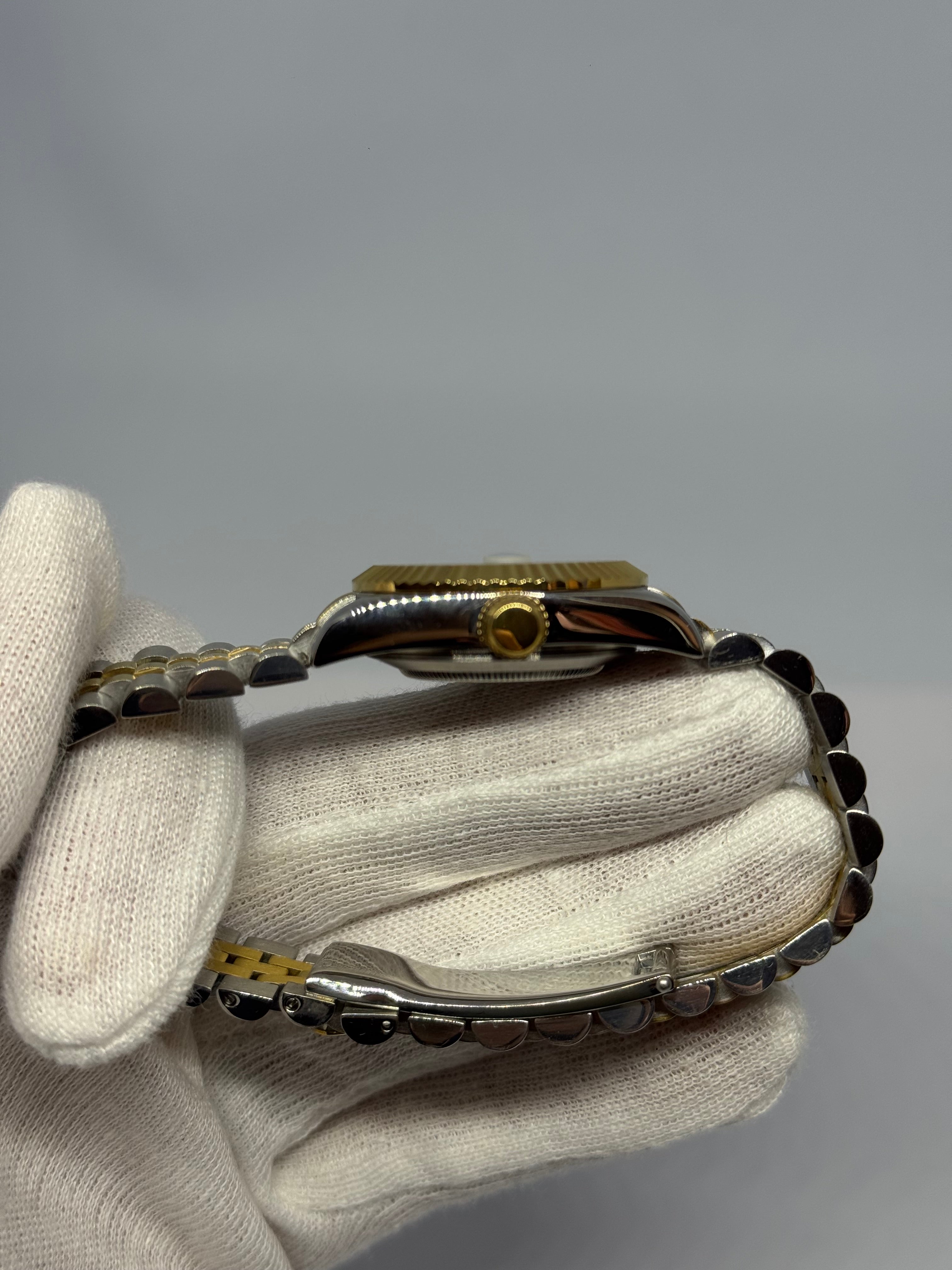 SharpJust Dorée Argentée Blanche