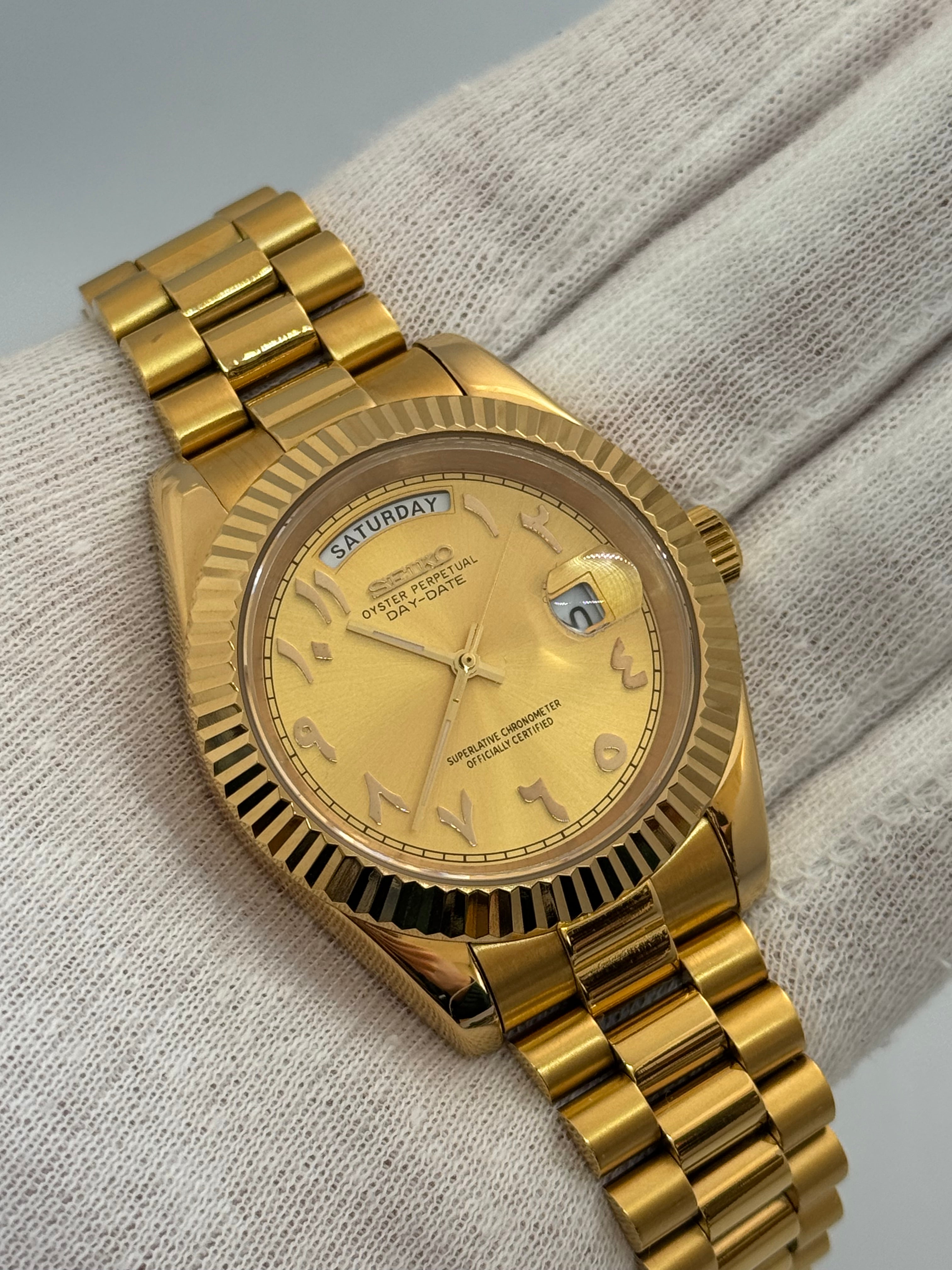 SharpDate Arabic Dial Full Gold