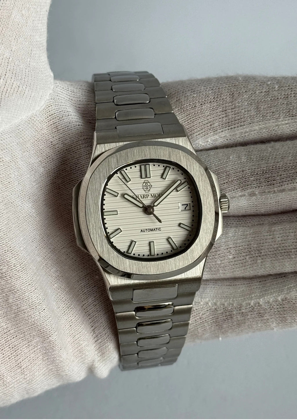 SharpTilus Blanche
