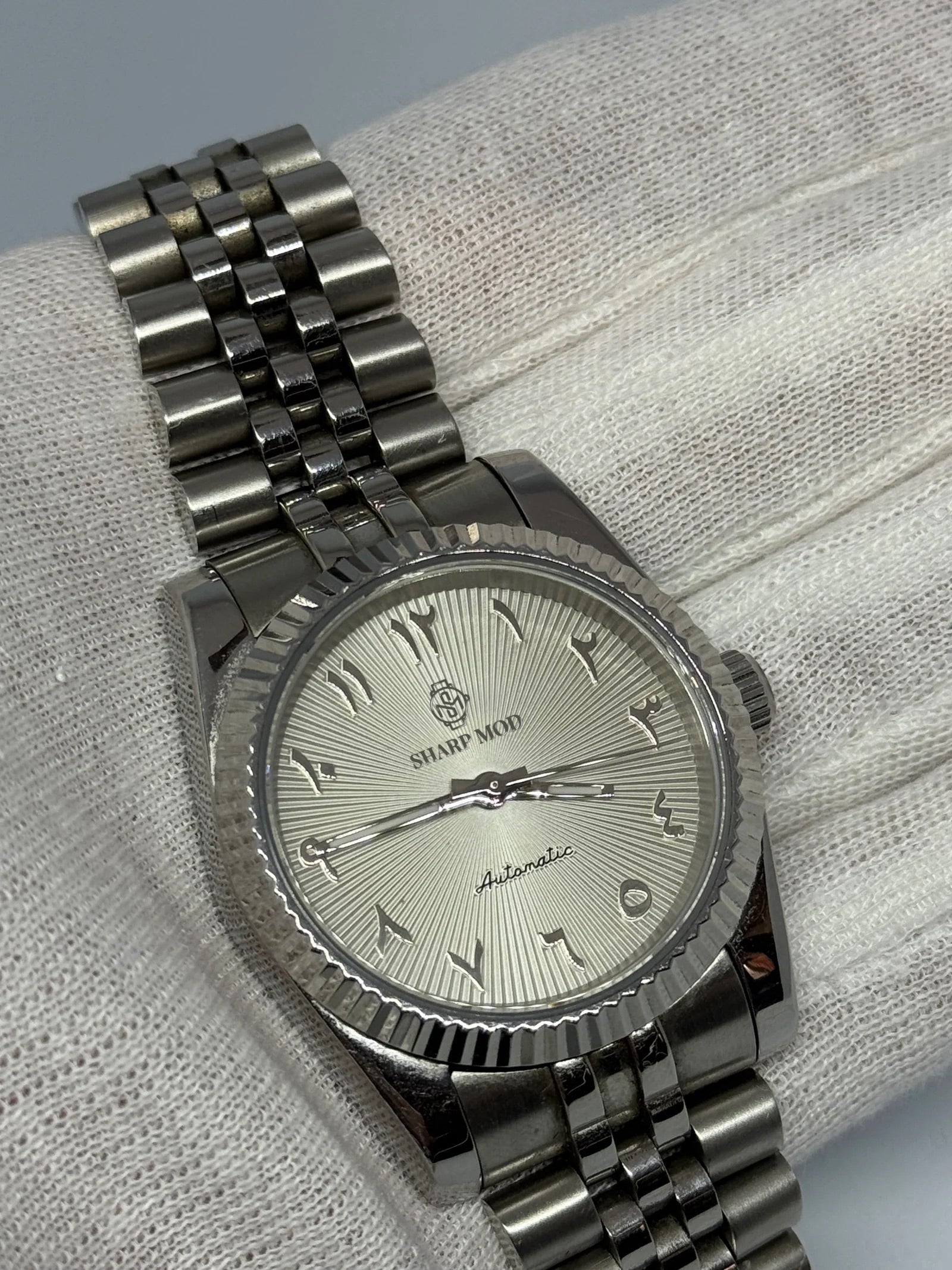 SharpJust Arabic Dial Blanche