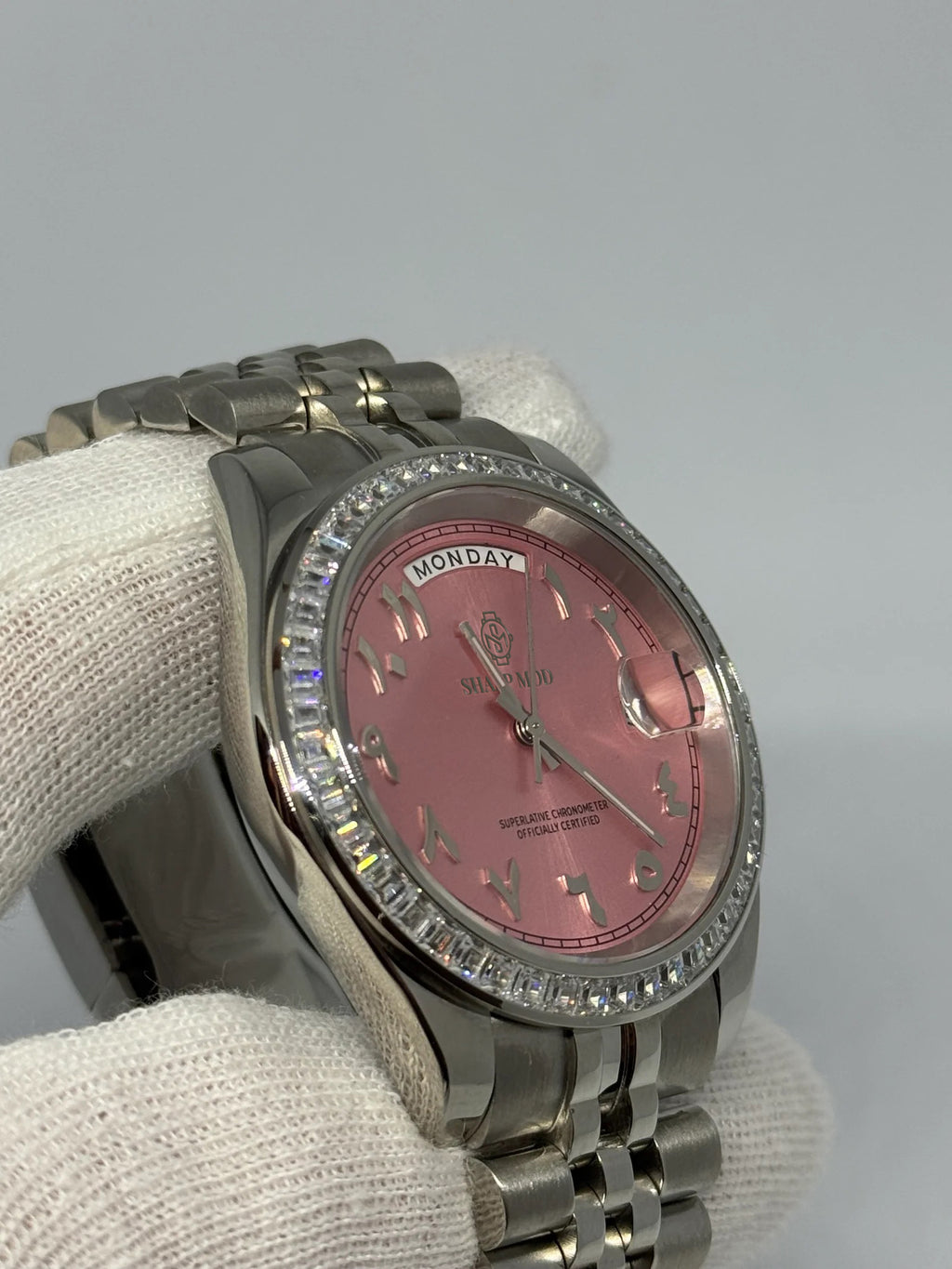 SharpDate Arabic Dial Rose Ornée Diamants